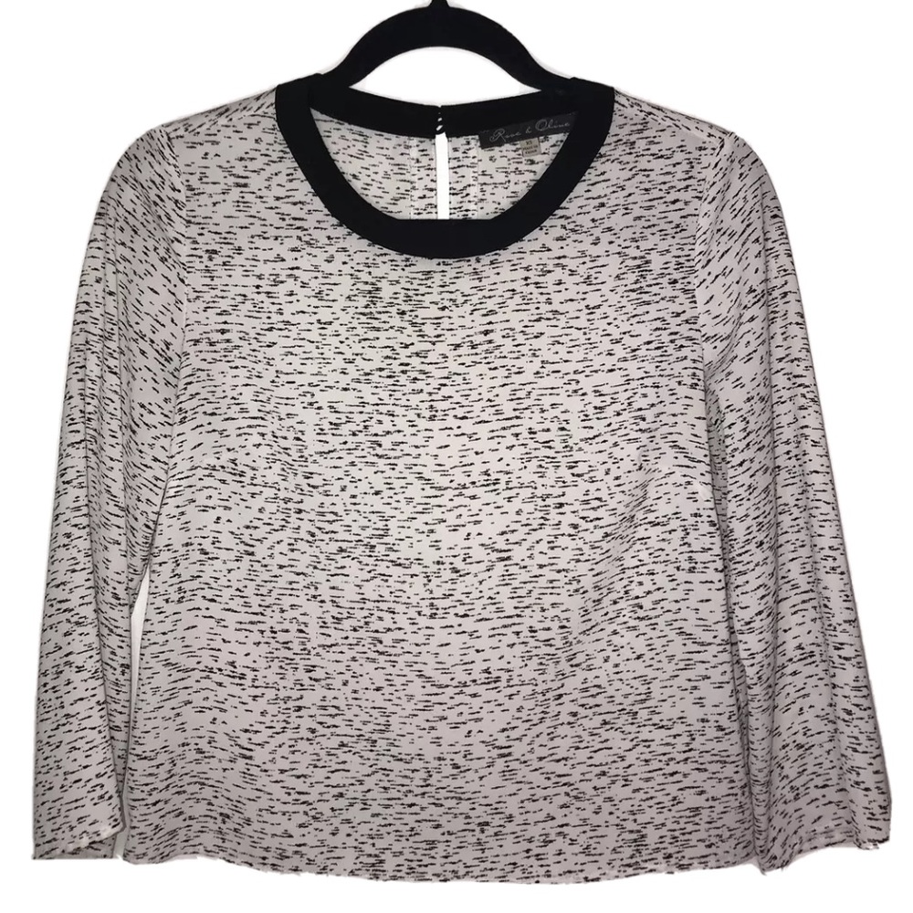 Rose and Olive boxy light weight blouse